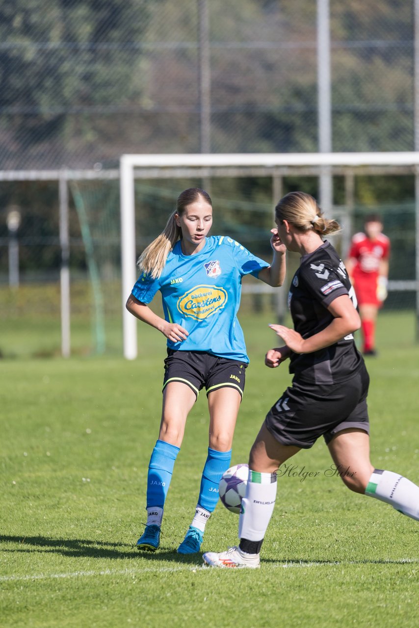 Bild 102 - wBJ SV Henstedt Ulzburg - FSG Oldendorf Itzehoe : Ergebnis: 2:5